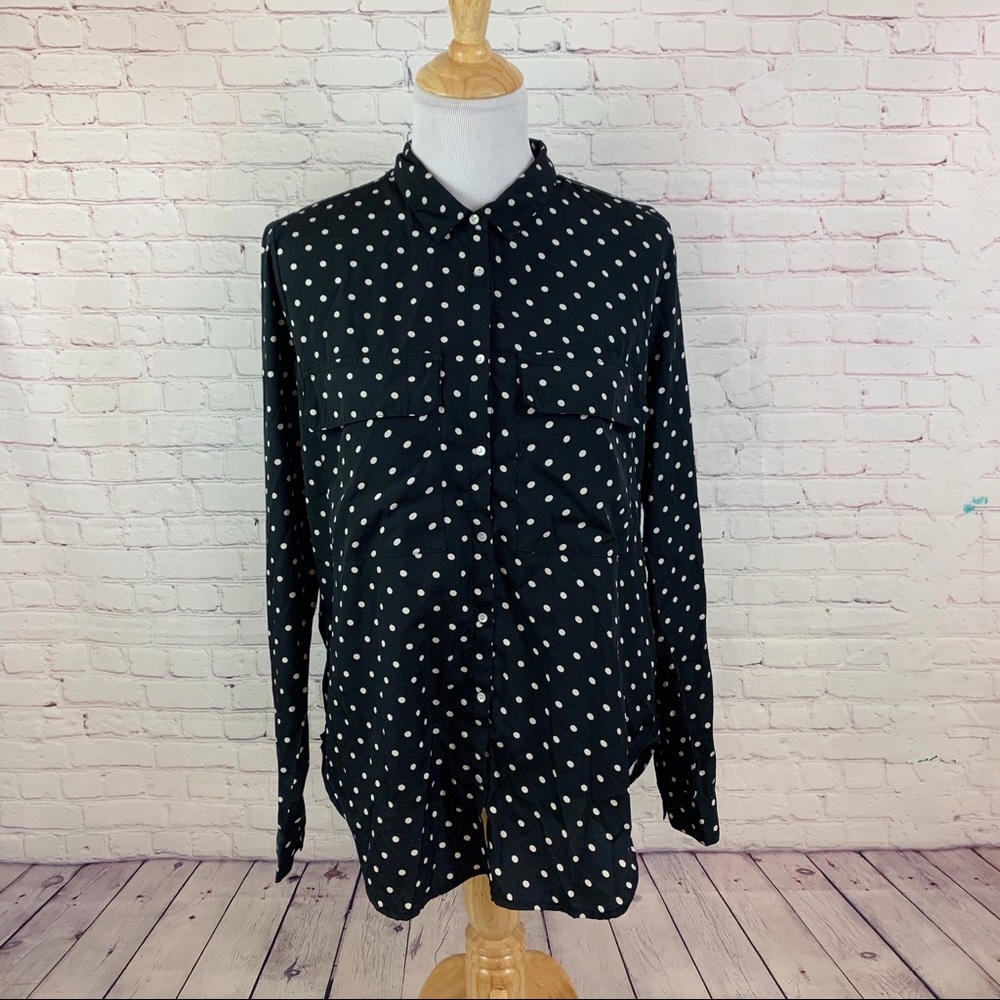 Kut from the Kloth black/white button down blouse
